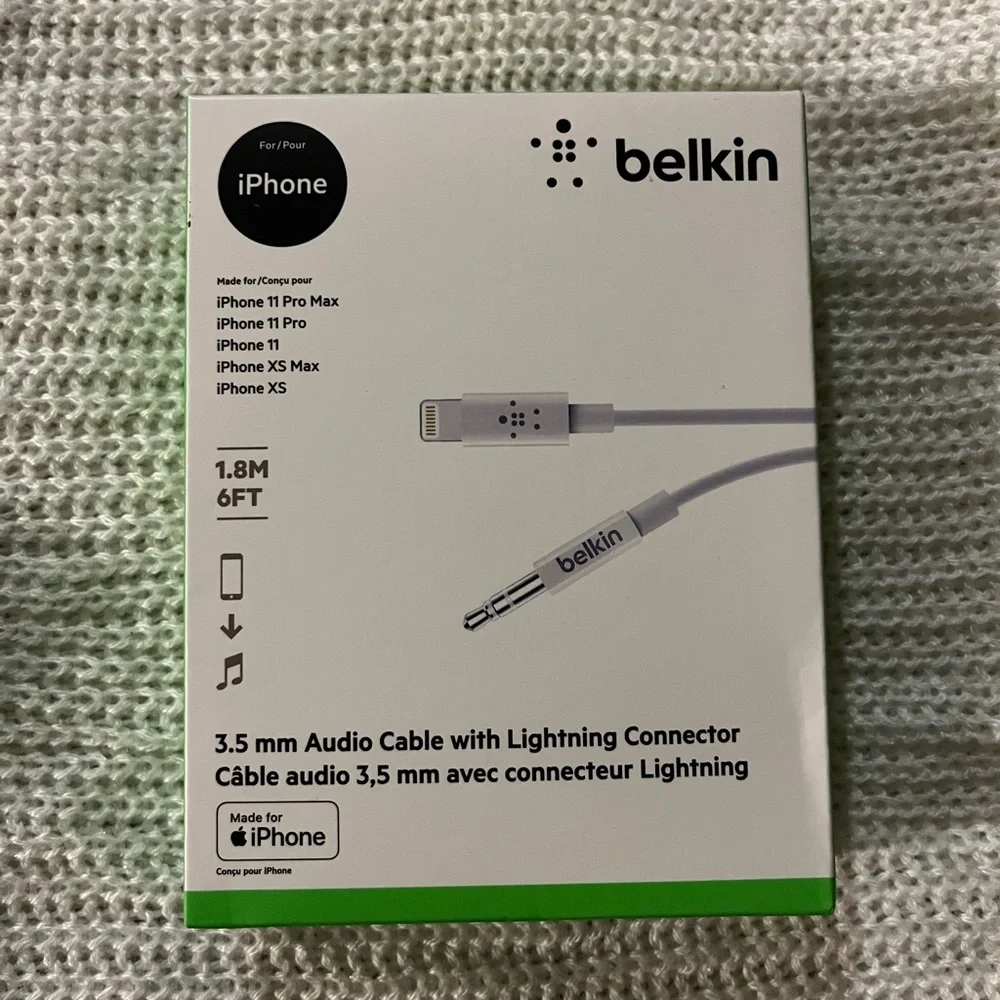 Belkin iPhone 3.5mm Audio Cable Lightning Connector